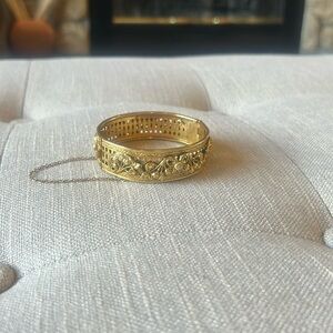 Vintage Floral Repousse Bangle Bracelet with Safety Chain